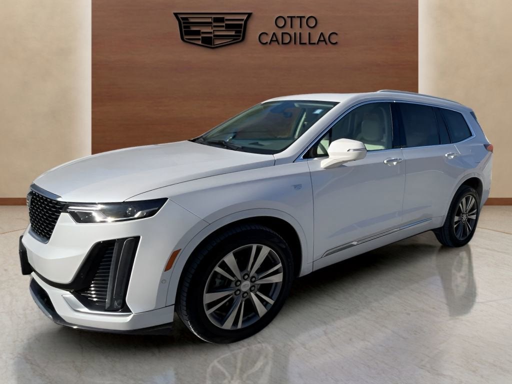 2022 Cadillac XT6 Premium Luxury