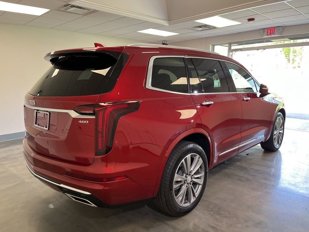 2025 Cadillac XT6 Premium Luxury