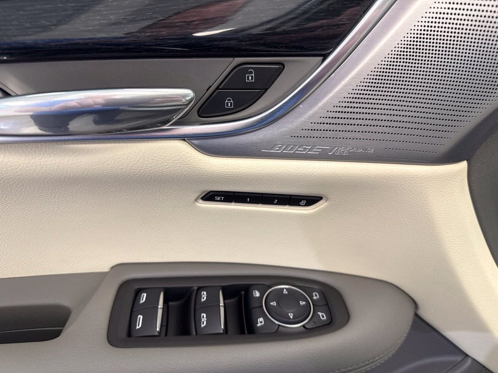 2023 Cadillac XT6 AWD Premium Luxury