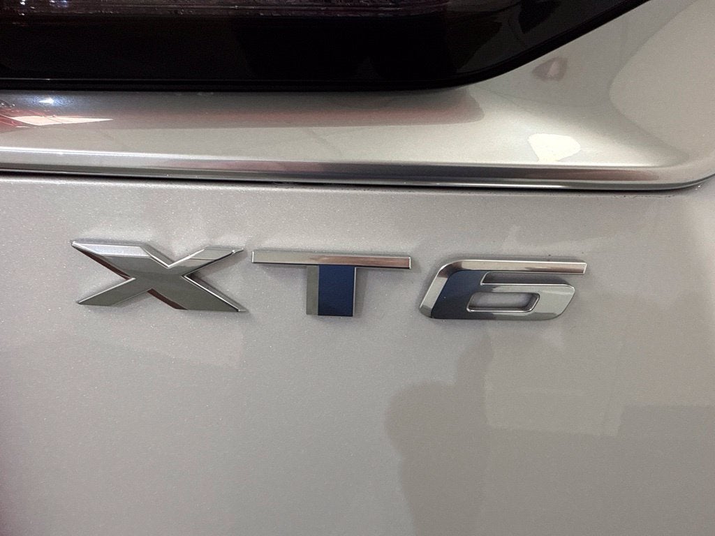 2023 Cadillac XT6 AWD Premium Luxury