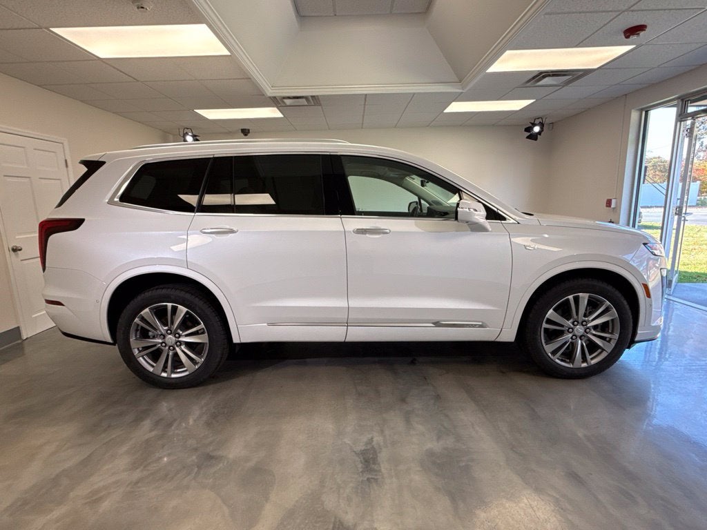 2023 Cadillac XT6 AWD Premium Luxury
