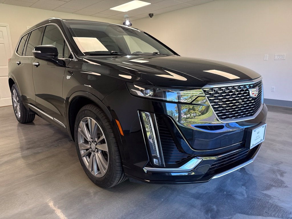 2023 Cadillac XT6
