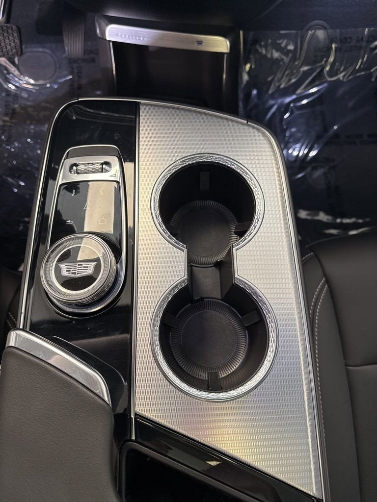 2024 Cadillac LYRIQ Tech