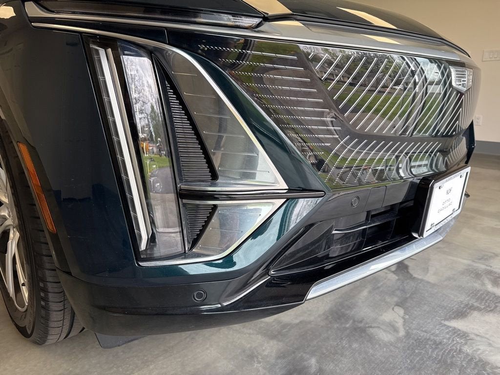 2024 Cadillac LYRIQ Tech