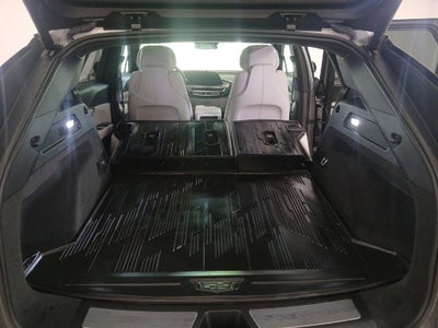 2024 Cadillac LYRIQ Luxury 1
