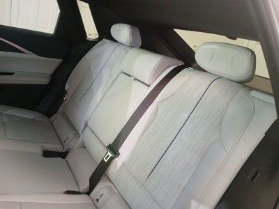 2024 Cadillac LYRIQ Luxury 1