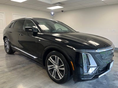 2024 Cadillac LYRIQ Luxury 1