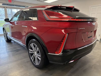2024 Cadillac LYRIQ Luxury 1