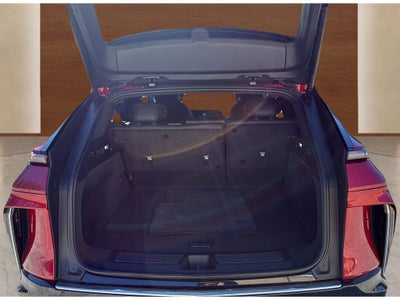 2024 Cadillac LYRIQ Luxury 2