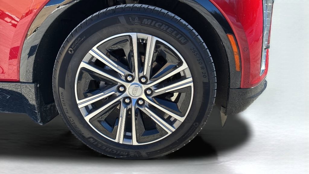 2024 Cadillac LYRIQ Luxury 2