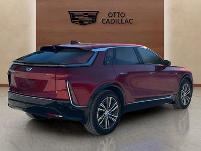 2024 Cadillac LYRIQ Luxury 2