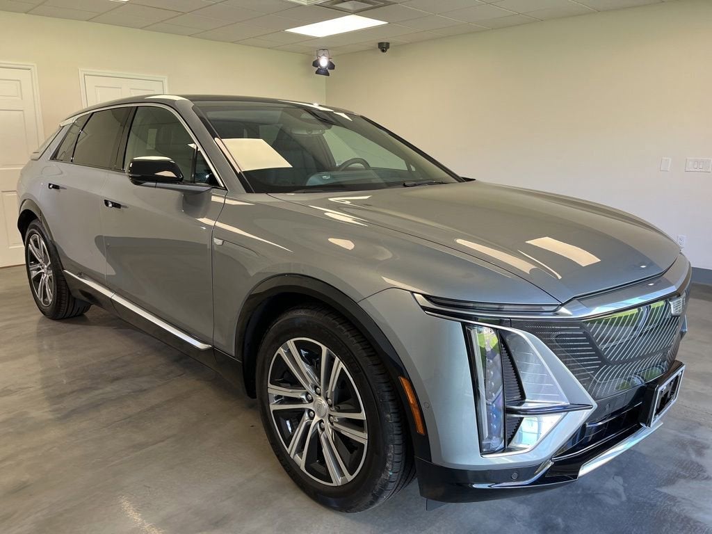 2024 Cadillac Lyriq Luxury 2 AWD's photo