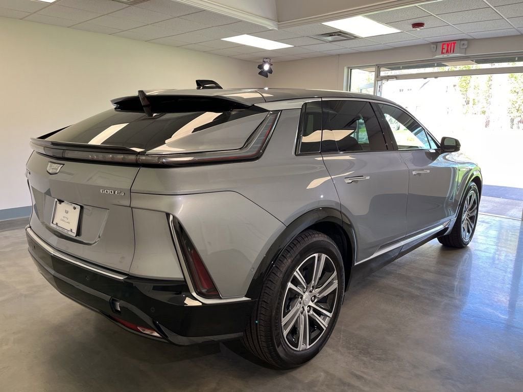 Certified 2024 Cadillac LYRIQ Luxury 2 with VIN 1GYKPRRL7RZ126817 for sale in Colonie, NY