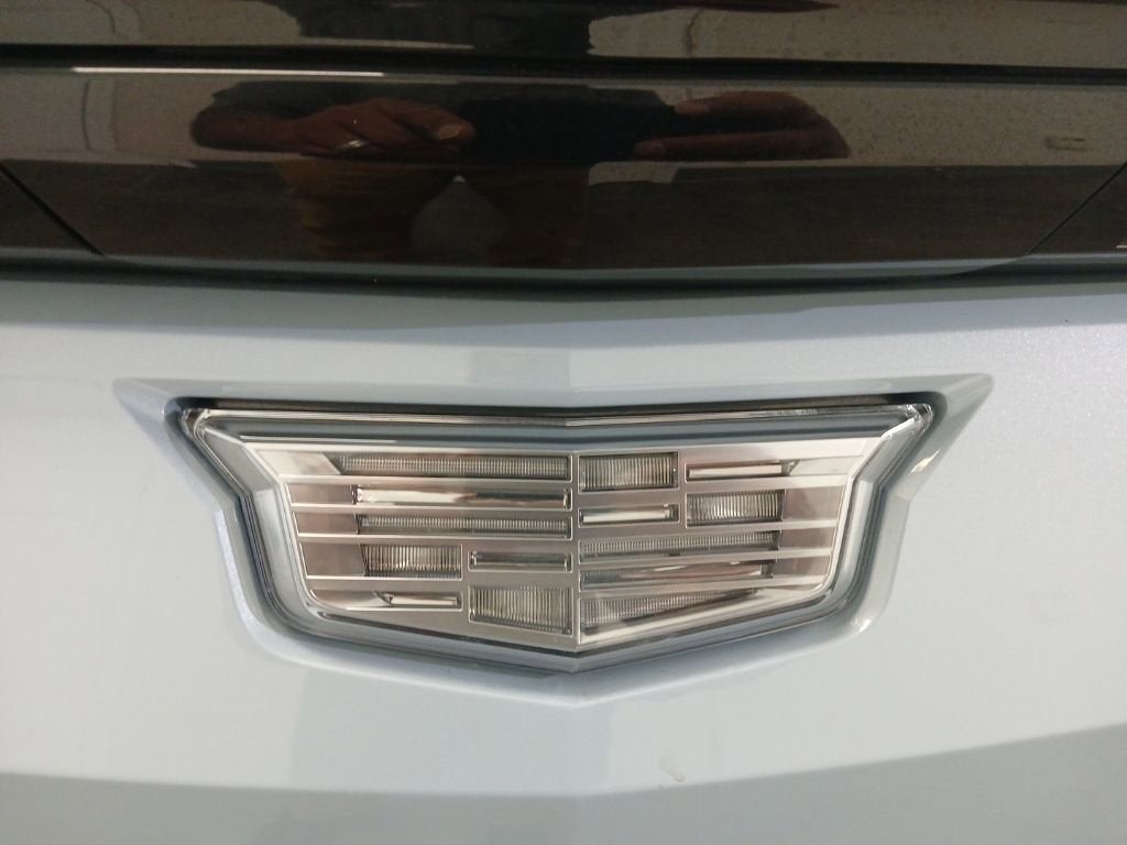 2024 Cadillac LYRIQ Luxury 2