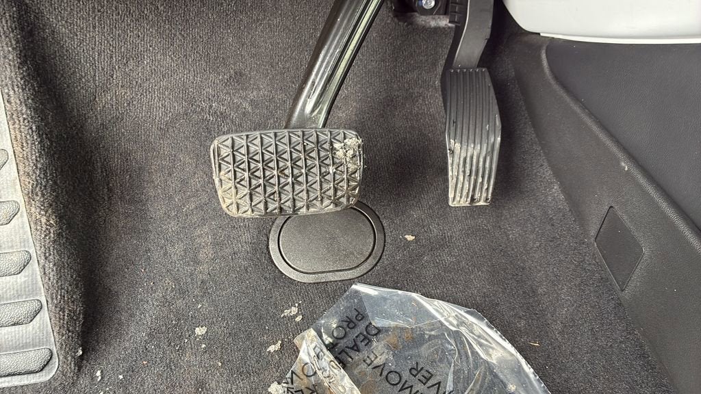 2024 Cadillac LYRIQ Luxury 2