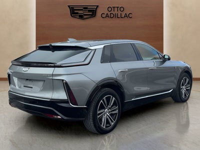 2024 Cadillac LYRIQ Luxury 2