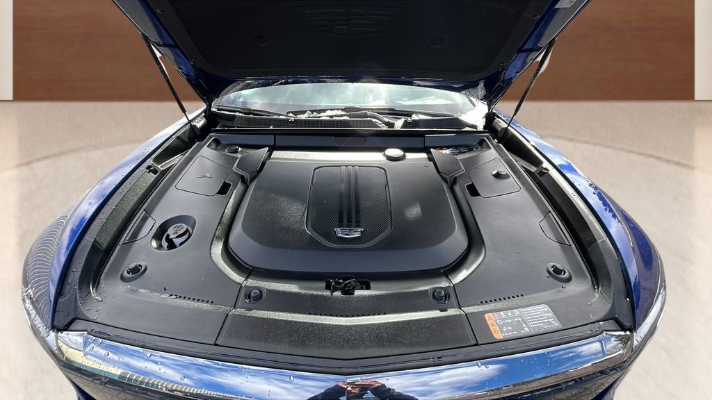 2024 Cadillac LYRIQ Sport 1