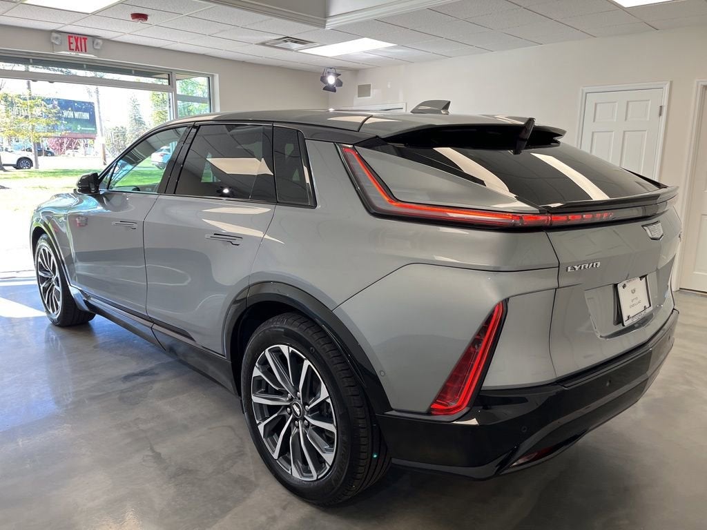 2024 Cadillac LYRIQ Sport 1