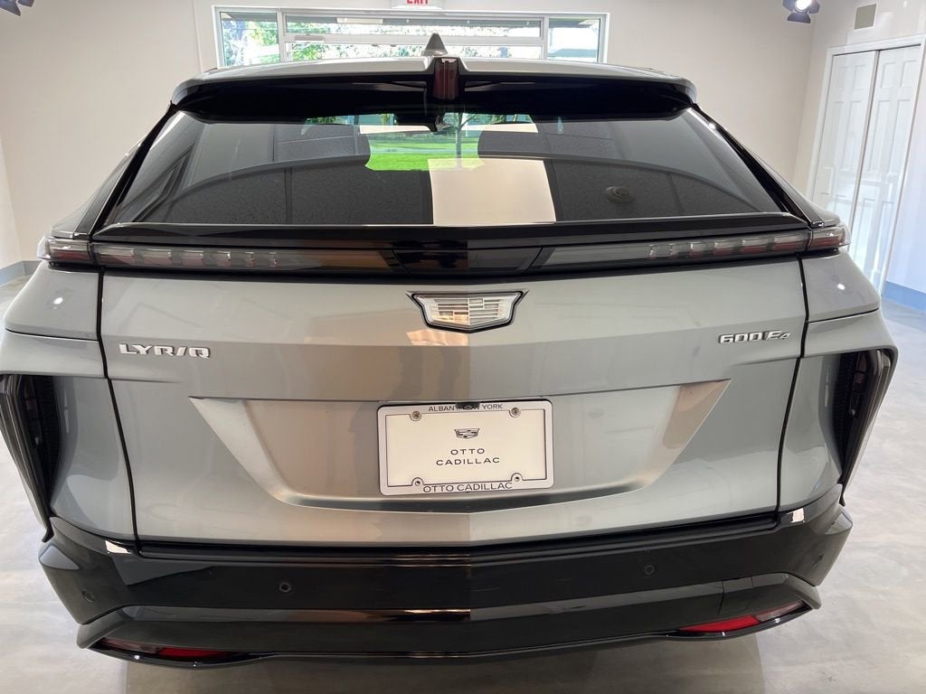 2024 Cadillac LYRIQ Sport 1