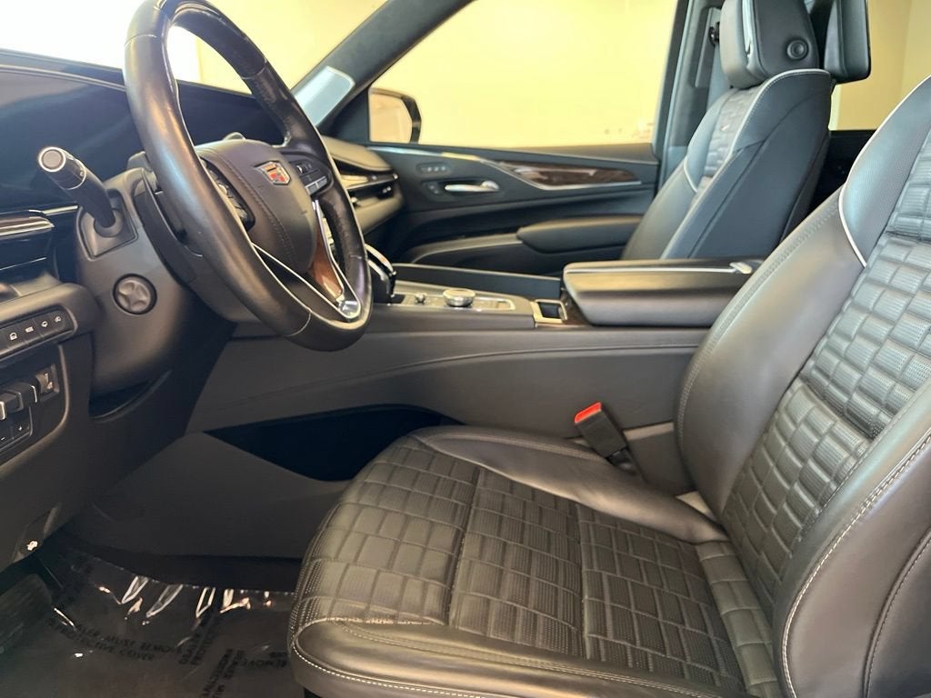 2023 Cadillac Escalade Premium Luxury Platinum