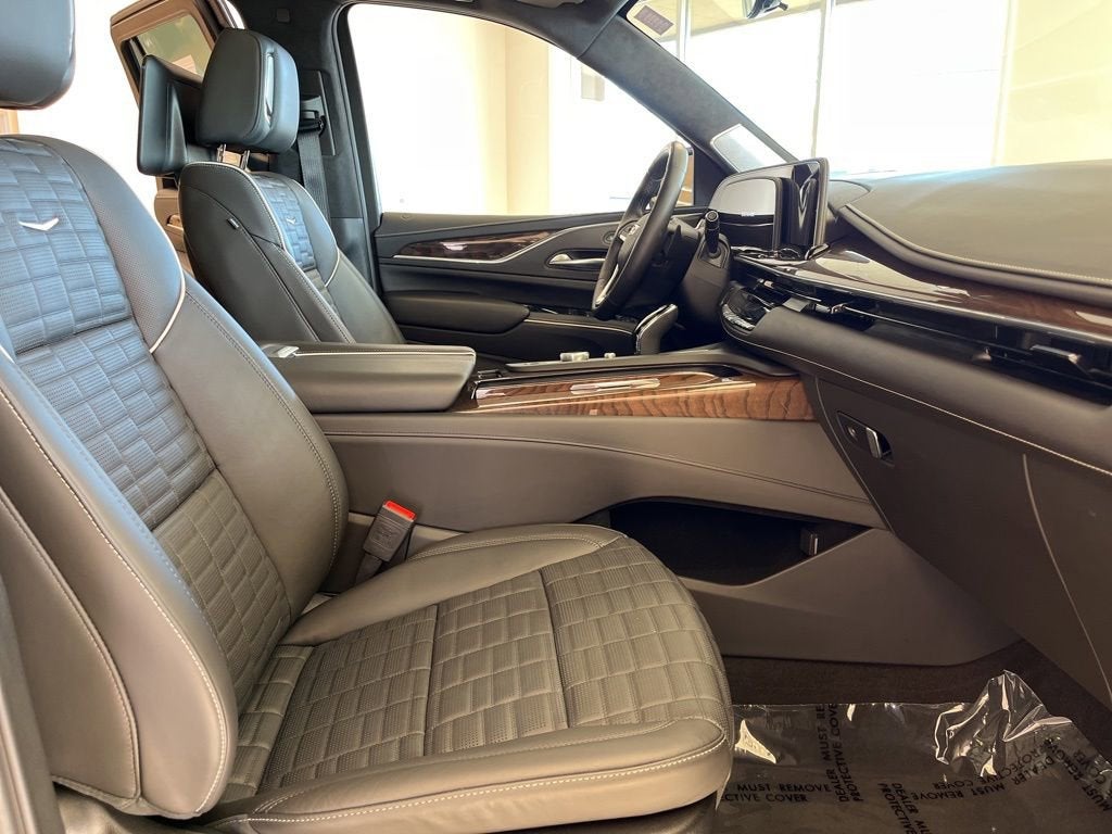 2024 Cadillac Escalade Sport Platinum