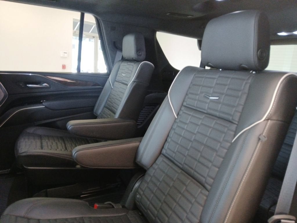 2024 Cadillac Escalade Sport Platinum