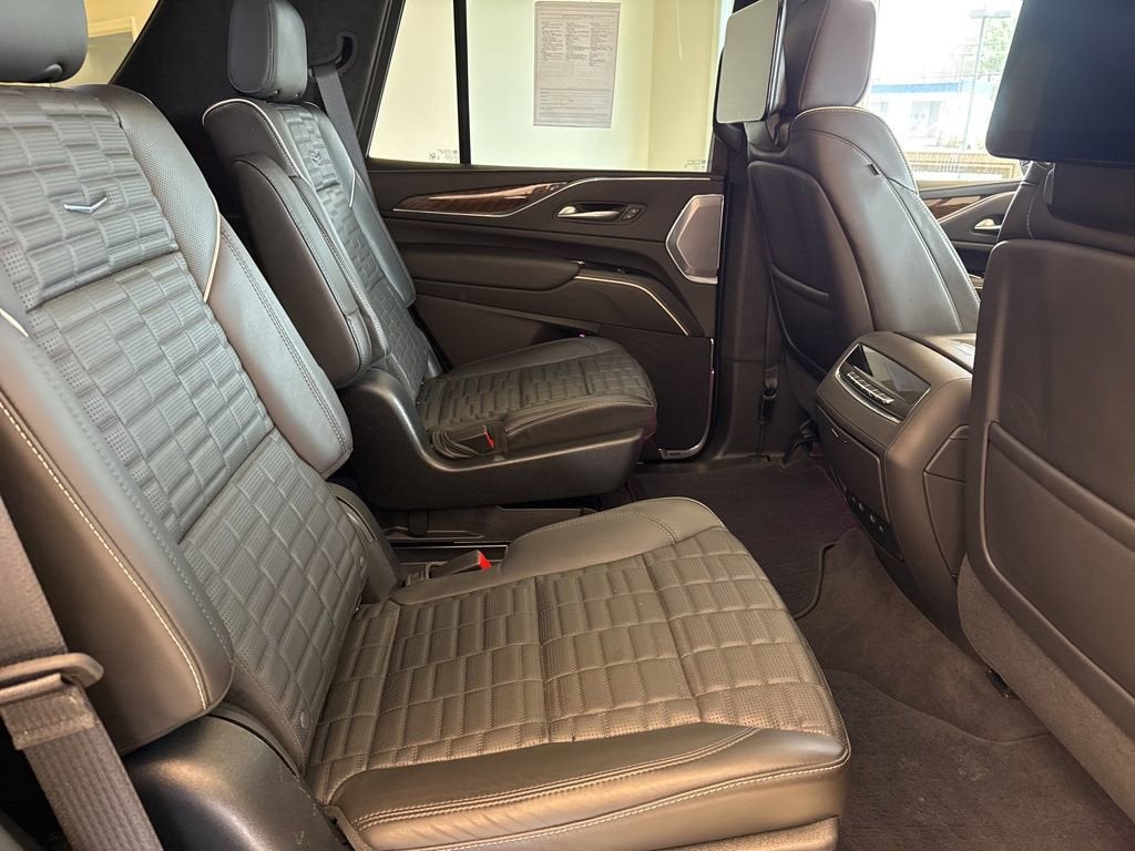 2023 Cadillac Escalade Sport Platinum