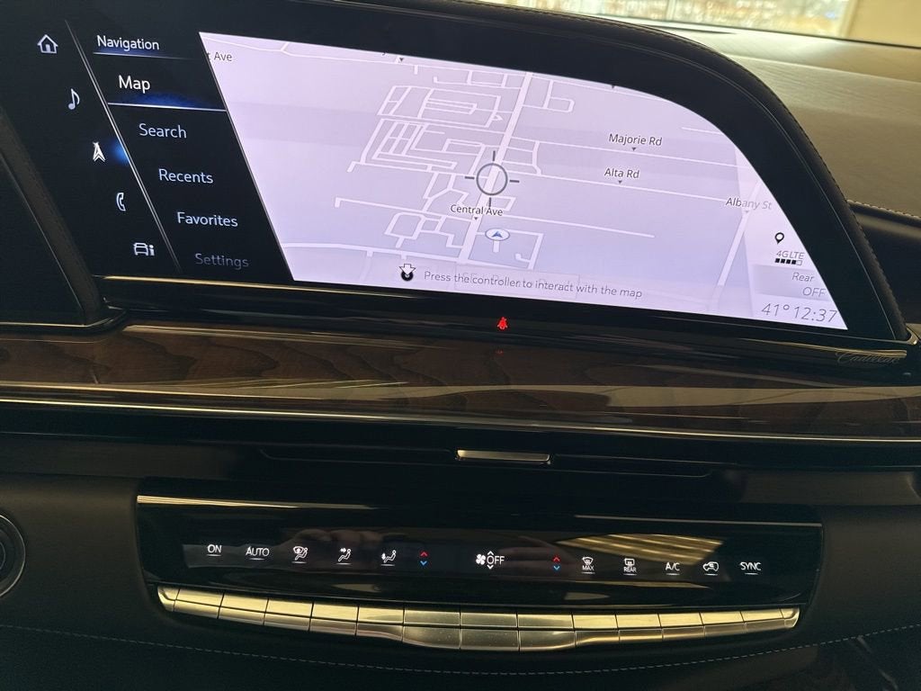 2023 Cadillac Escalade Sport Platinum