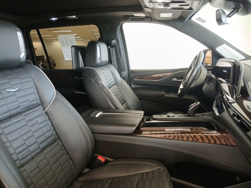2022 Cadillac Escalade ESV Sport Platinum