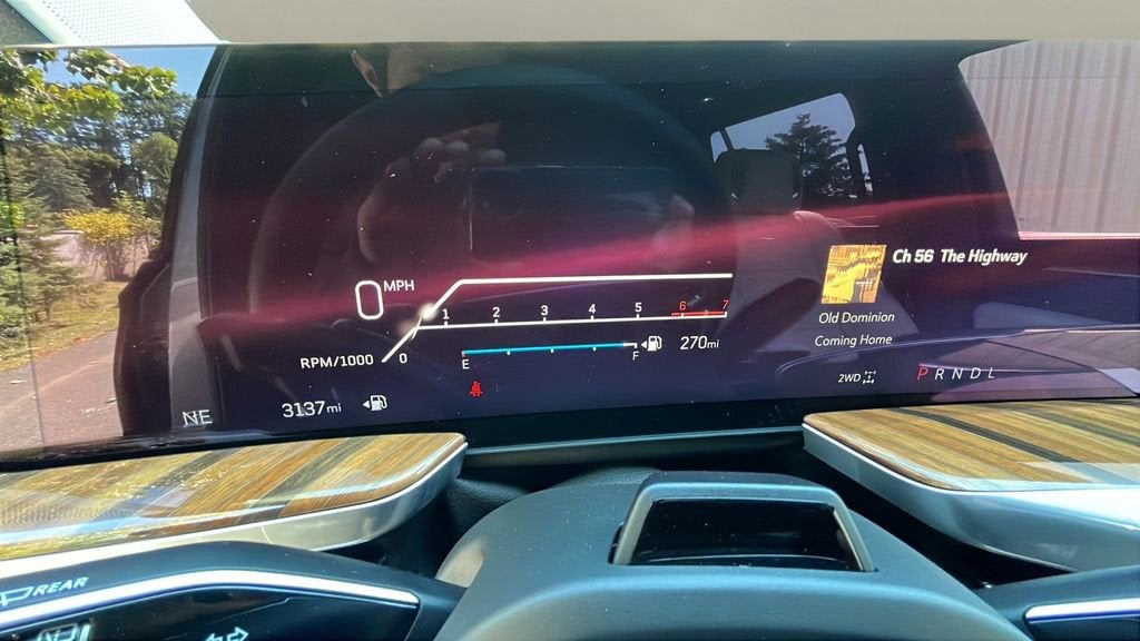 2025 Cadillac Escalade Sport Platinum