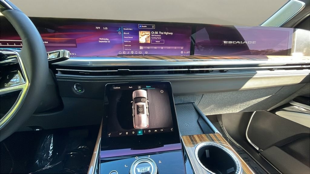 2025 Cadillac Escalade Sport Platinum