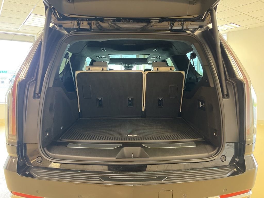 2025 Cadillac Escalade ESV Premium Luxury Platinum