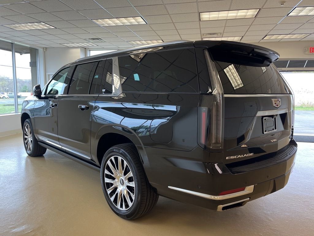 2025 Cadillac Escalade ESV Premium Luxury Platinum