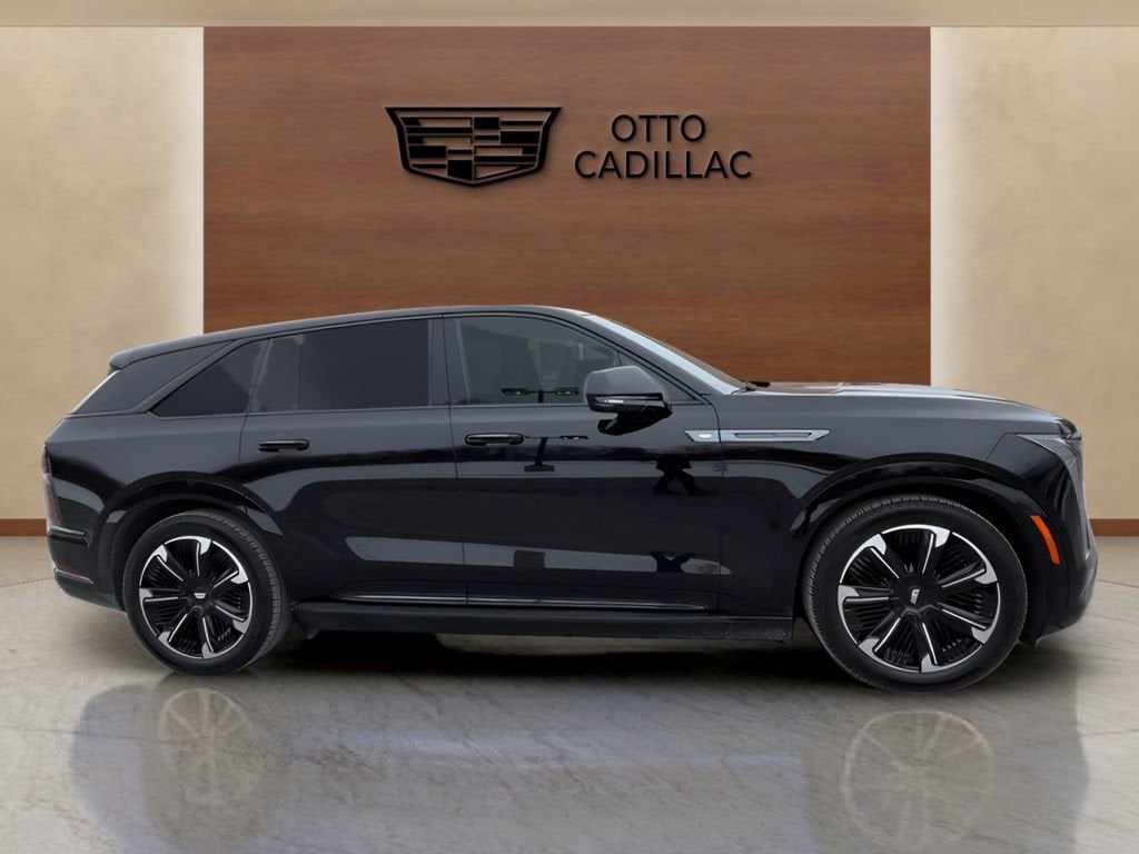 2025 Cadillac ESCALADE IQ Sport 1