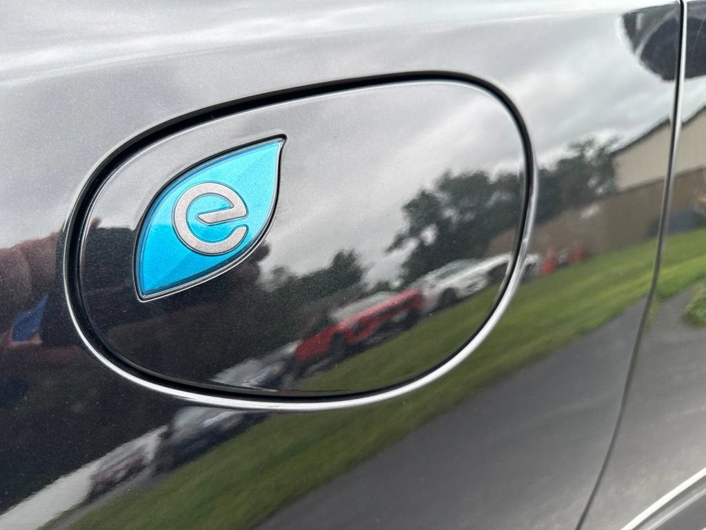 2022 Chrysler Pacifica Hybrid Limited