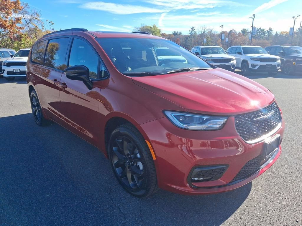 2026 Chrysler Pacifica Limited