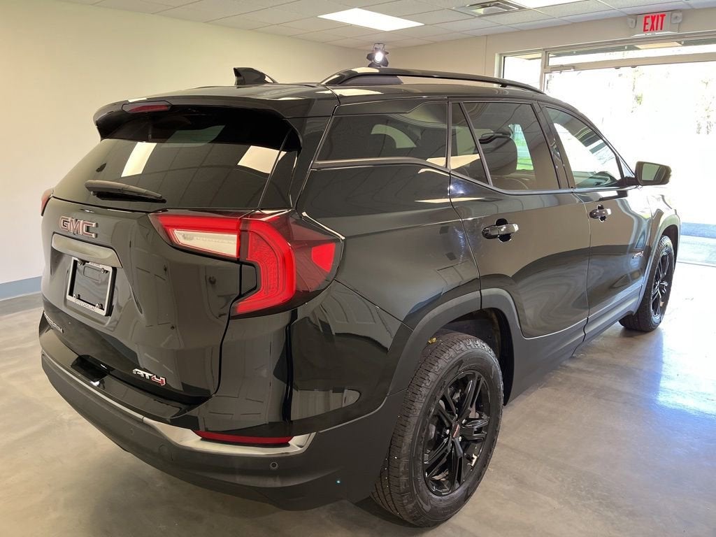 2024 GMC Terrain AT4