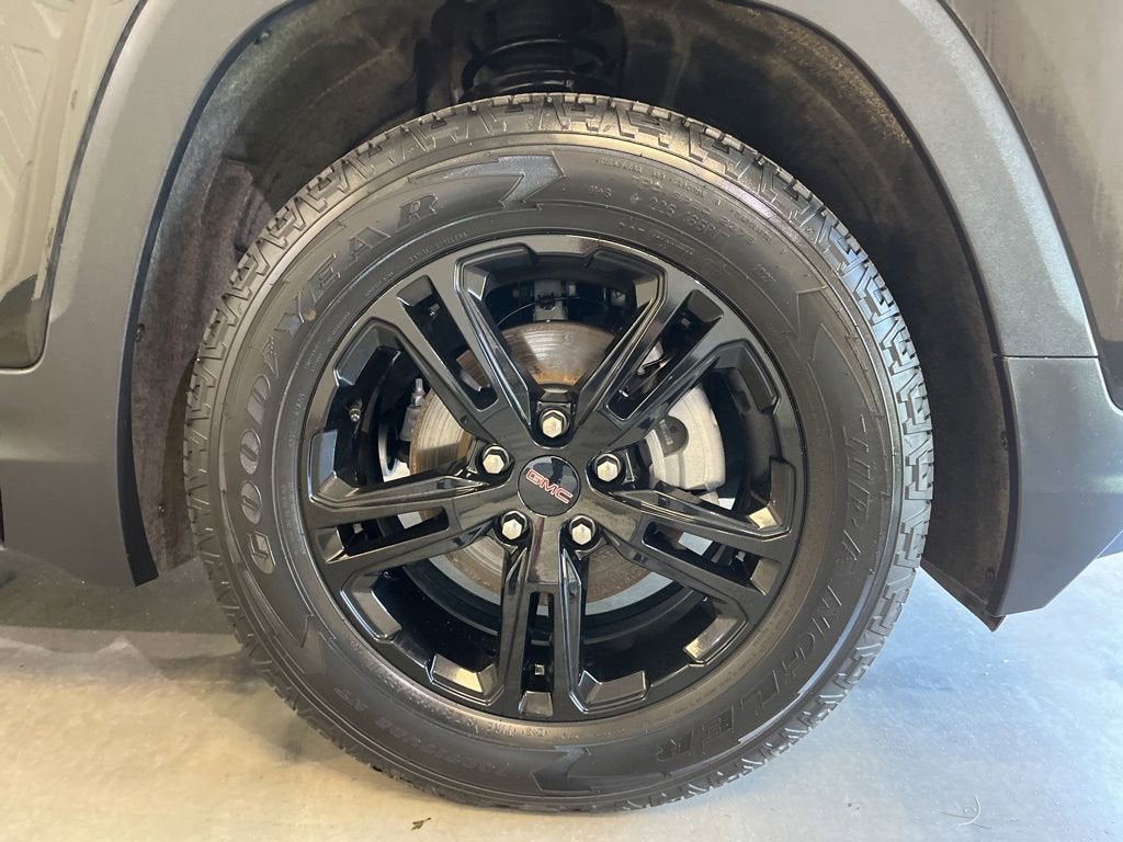 2024 GMC Terrain AT4