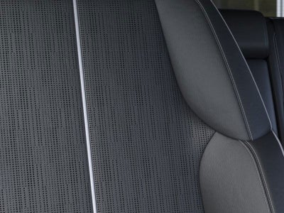 2025 Cadillac OPTIQ Luxury 2