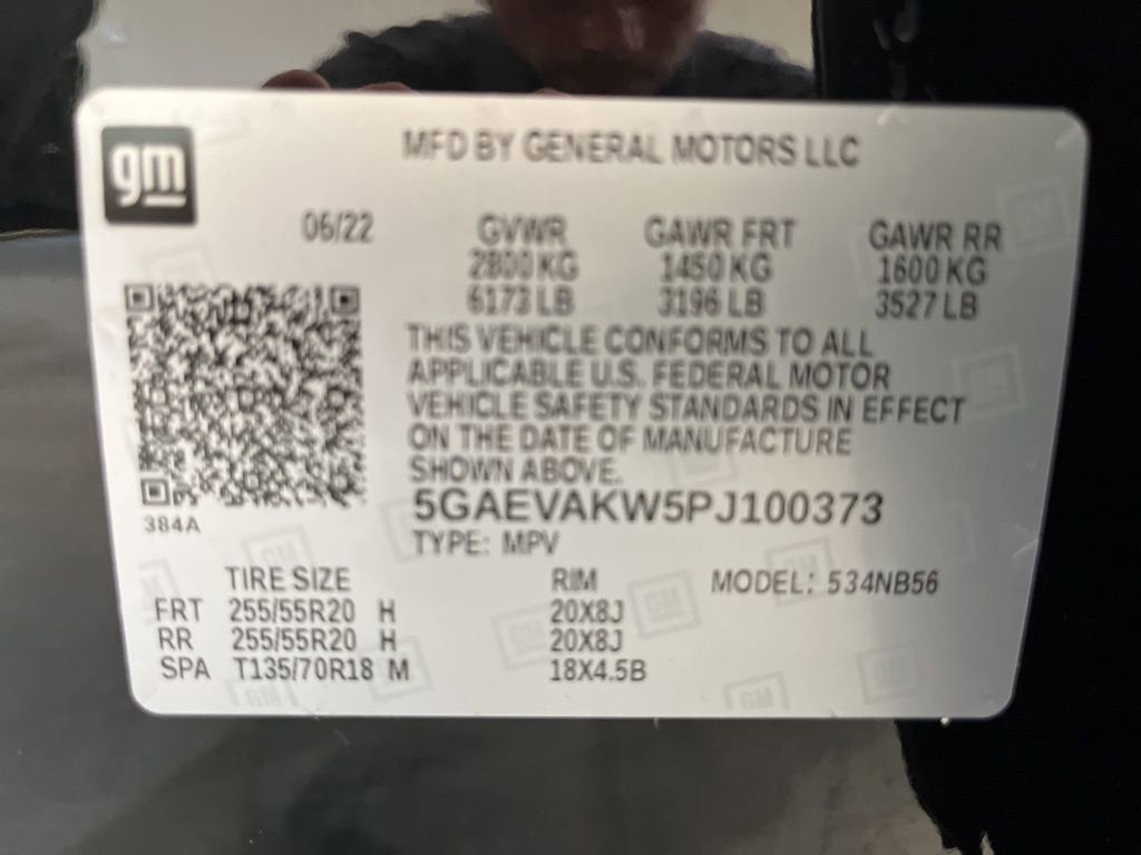 2023 Buick Enclave Essence