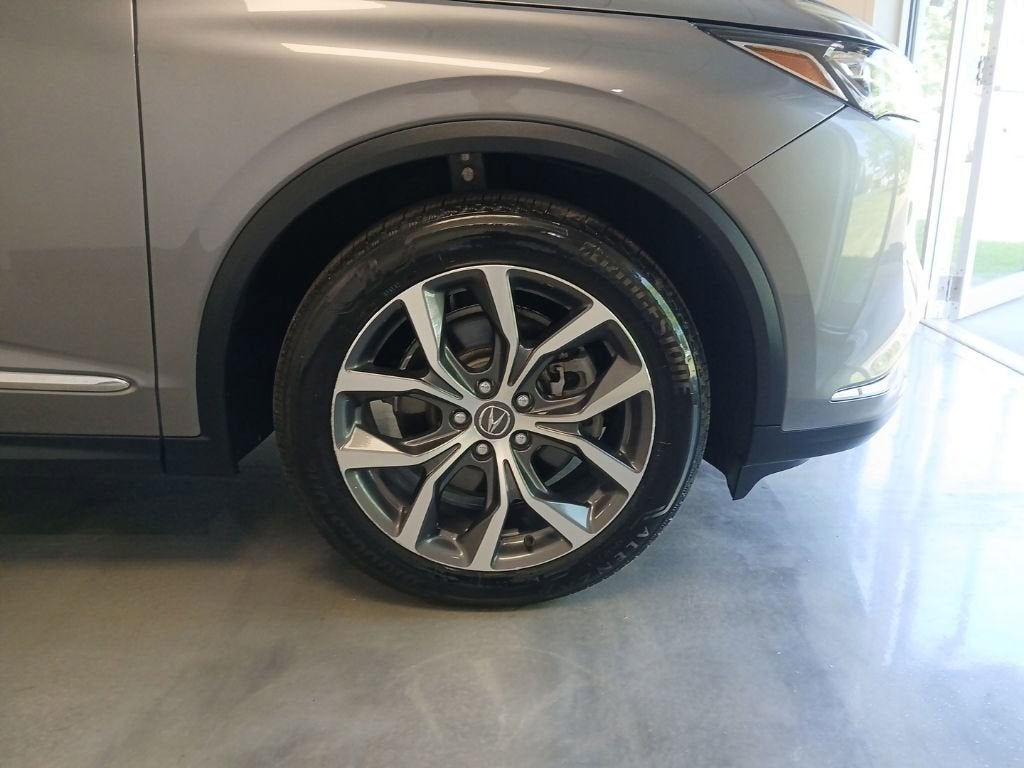 2023 Acura MDX w/Technology Package
