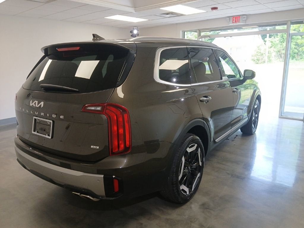 2025 Kia Telluride S