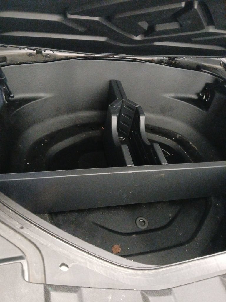 2024 RIVIAN R1T Adventure