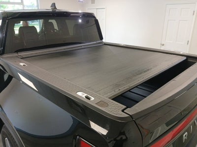 2024 RIVIAN R1T Adventure