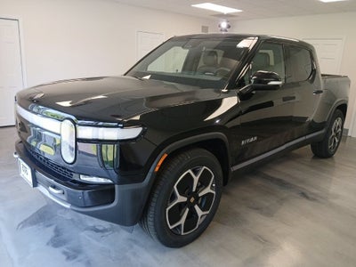 2024 RIVIAN R1T Adventure
