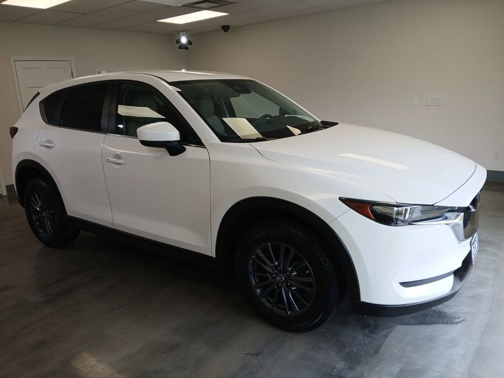 2019 Mazda CX-5 Touring Auto's photo