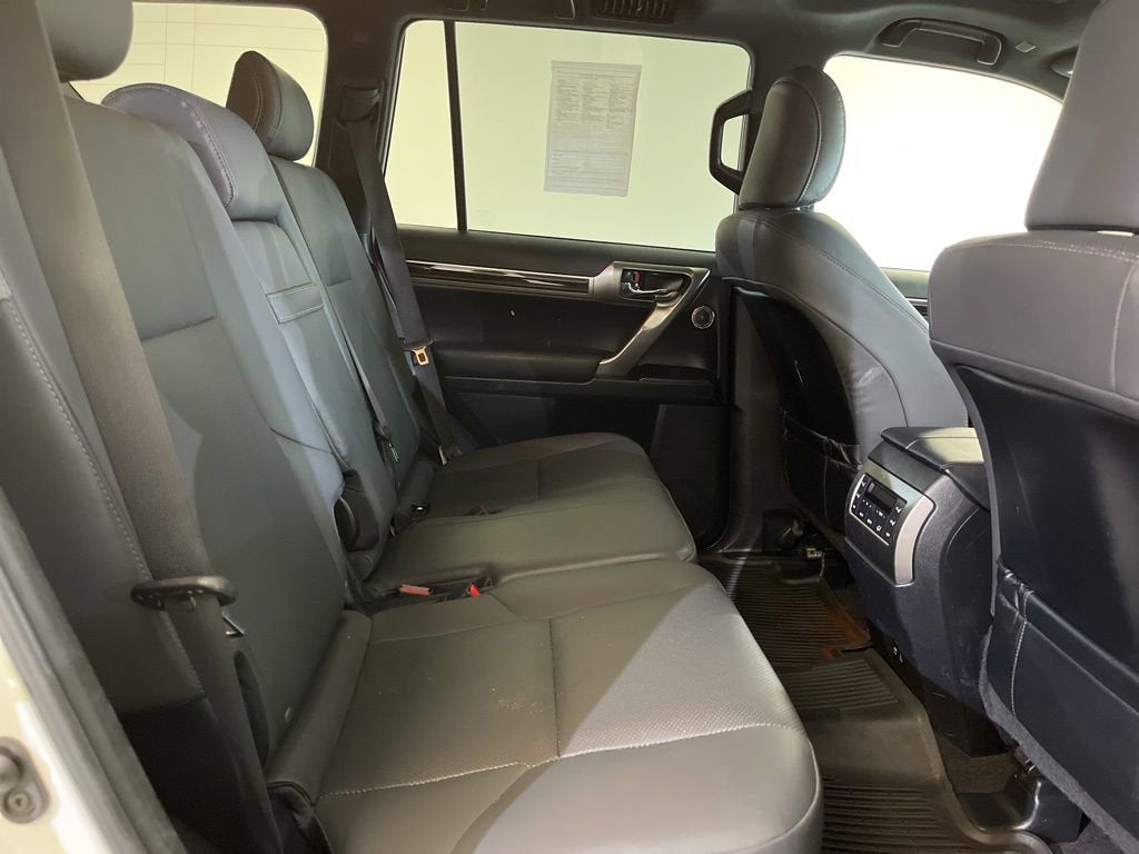 2023 Lexus GX GX 460 Premium