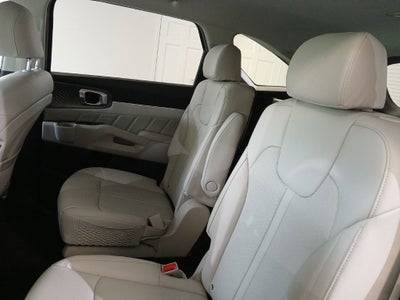 2022 Kia Sorento Plug-In Hybrid SX