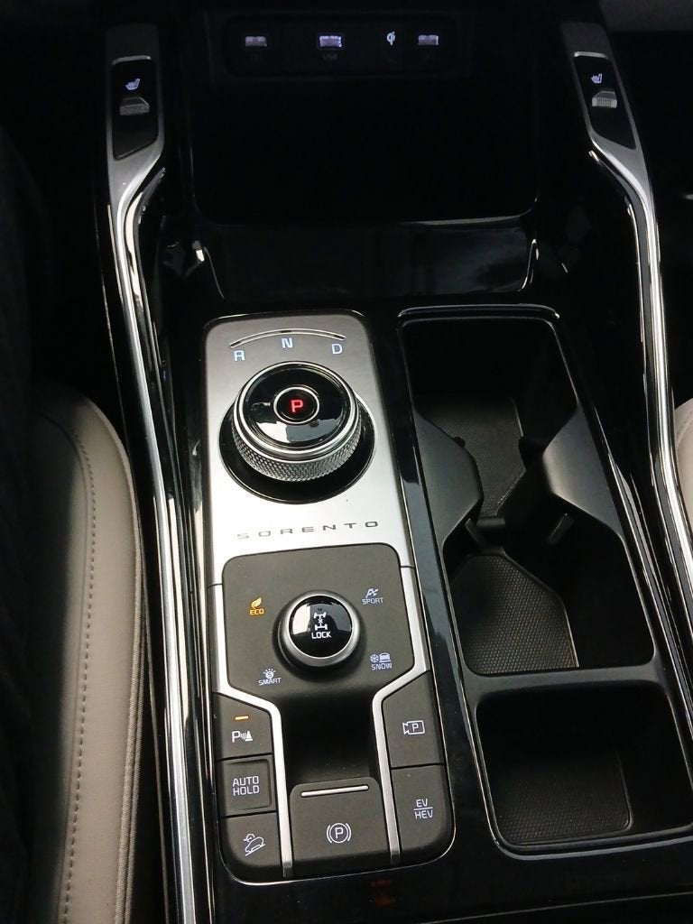 2022 Kia Sorento Plug-In Hybrid SX