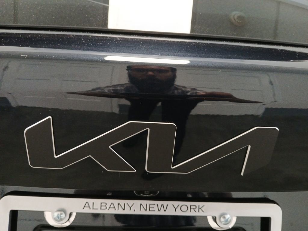 2022 Kia Sorento Plug-In Hybrid SX